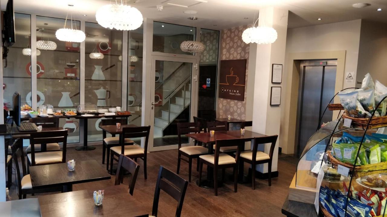 Maitrise Hotel Edgware Road - Лондон Екстериор снимка